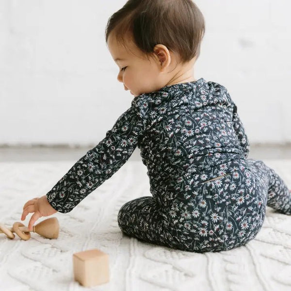 Bannor Toys Classic Rattle Wooden Baby Toy Flying Ryno