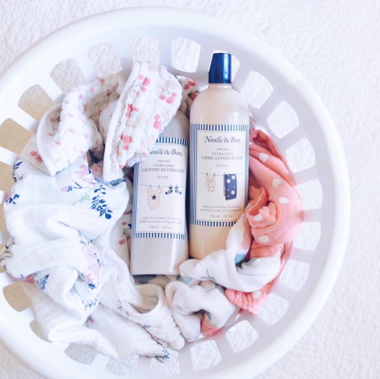 Ultra-Soft Baby Fabric Conditioner, Crème Douce, 32 oz - Flying Ryno