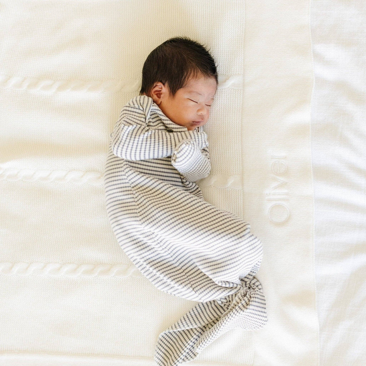 Saranoni Heirloom Cotton Knit Receiving Blanket, Cream