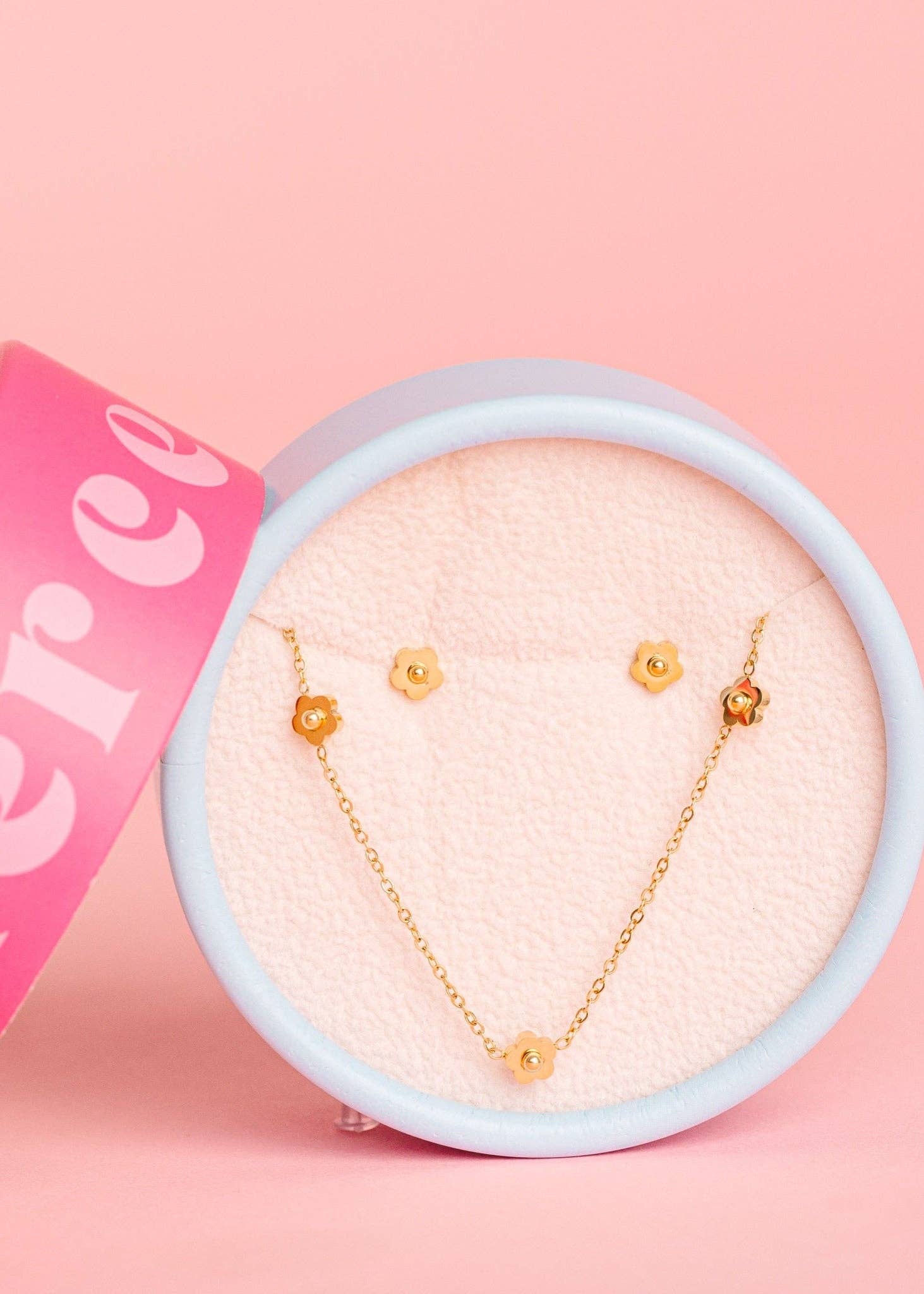Pierced Co Classic Flower Necklace and Earring Set