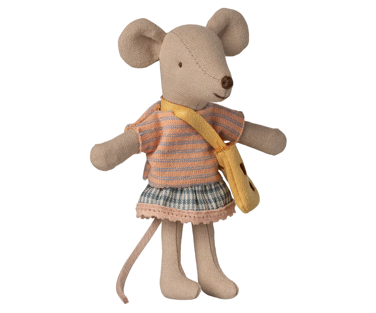 Maileg Little Sister Mouse with Bag - Flying Ryno
