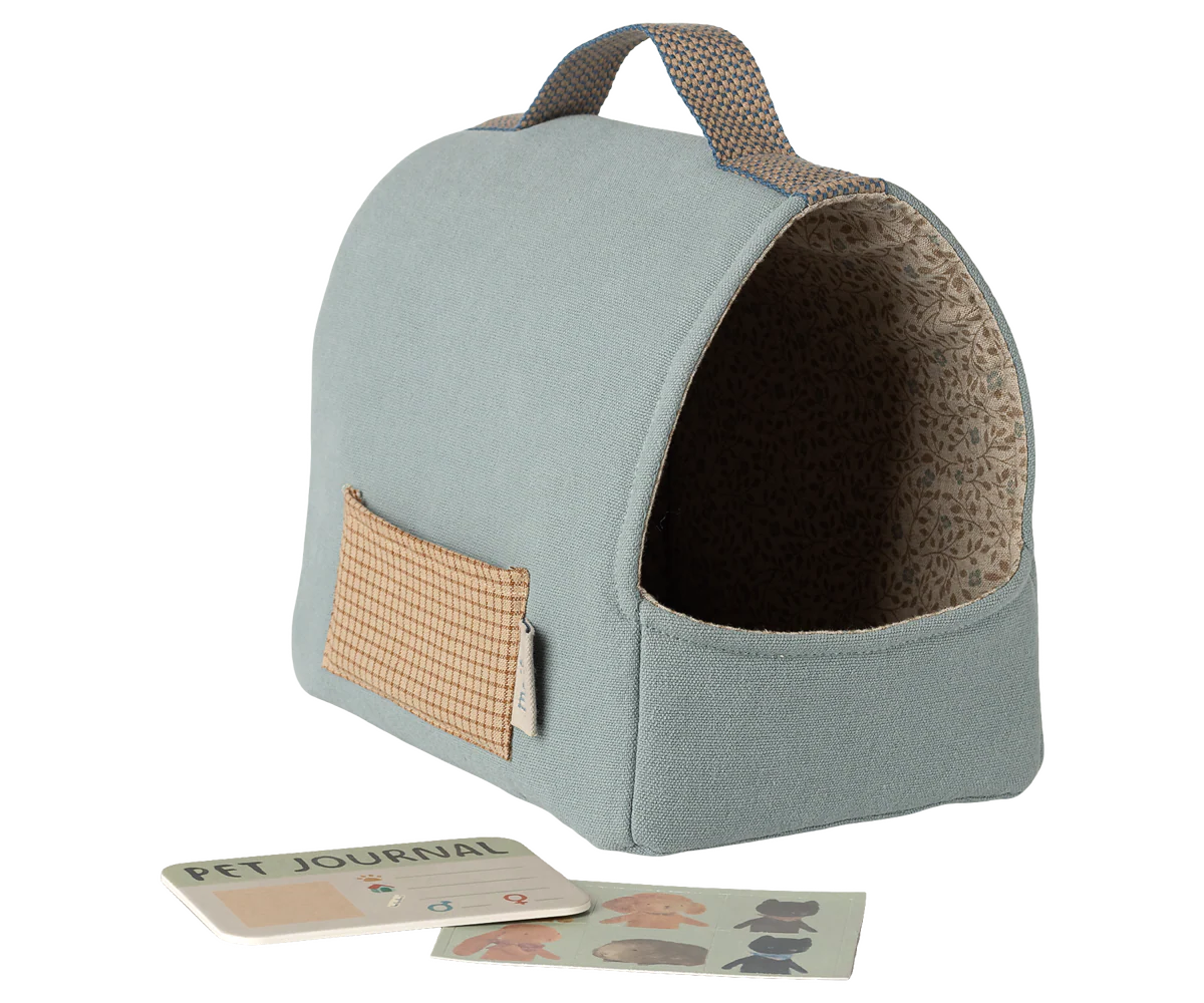 Maileg Pet Carrier, Dusty Blue