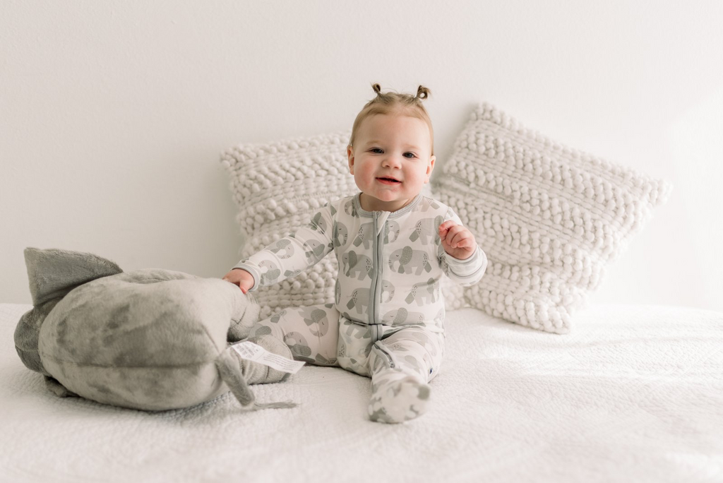 Kickee Pants Print Footie with 2 Way Zipper, Natural Elephants