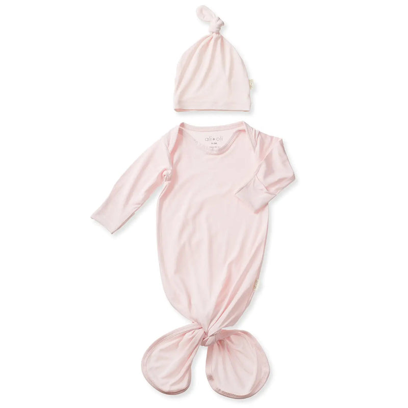 Ali+Oli Bamboo Knotted Baby Gown & Beanie | Cute Newborn Clothes - Flying Ryno