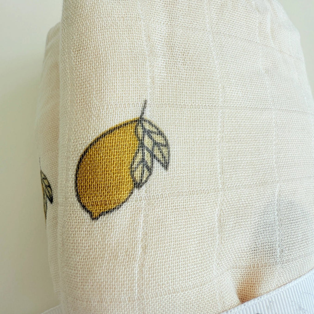 Ali+Oli Bamboo Muslin Swaddle Baby Blanket (Lemons) - Flying Ryno