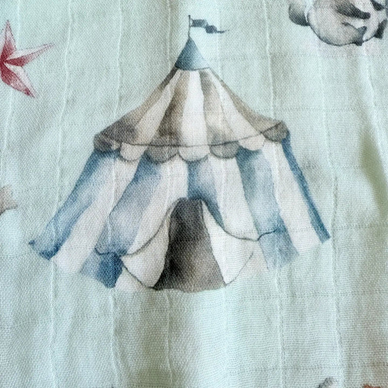 Ali+Oli Bamboo Muslin Swaddle Blanket (Circus) - Flying Ryno
