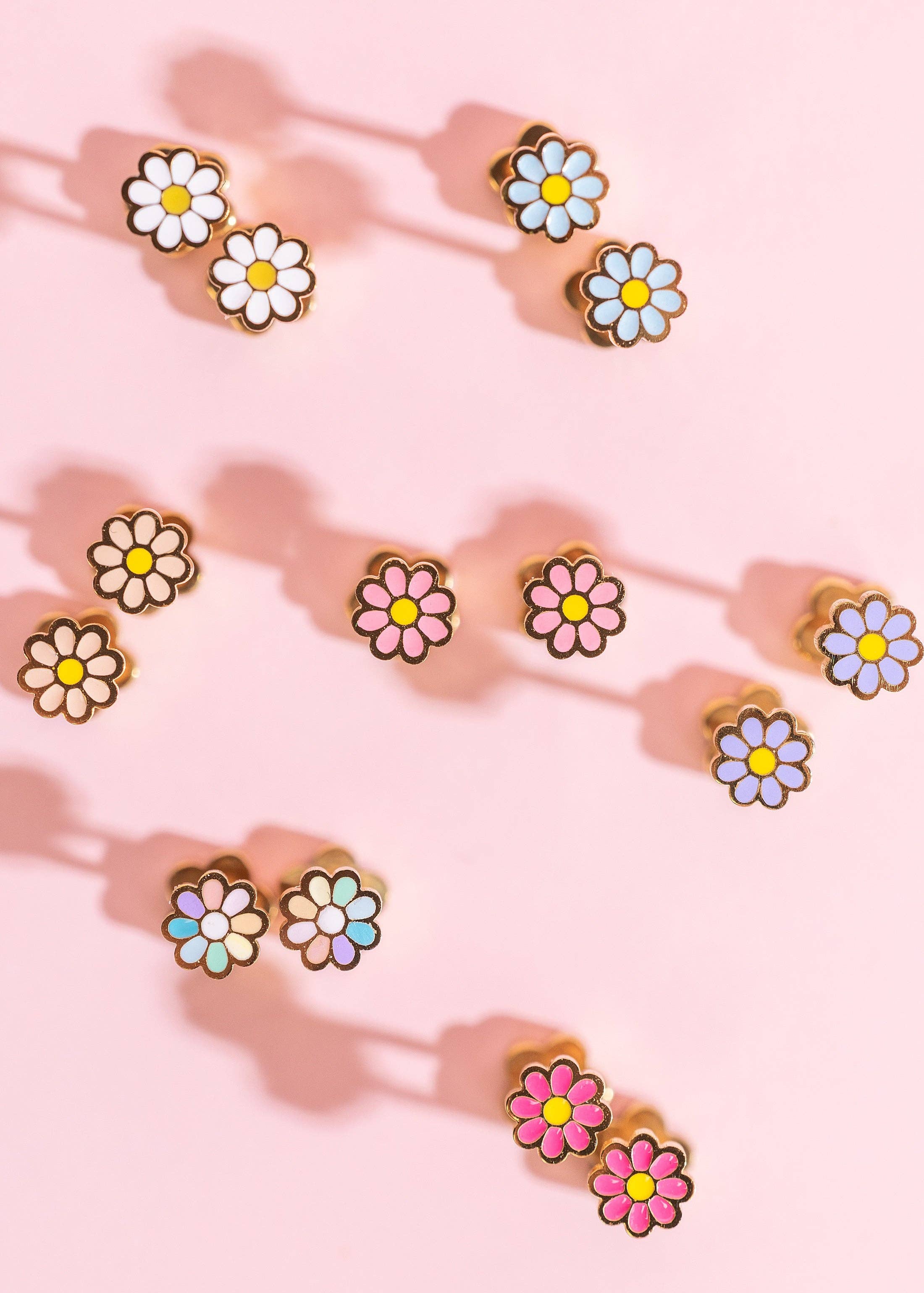 Pierced Co Tiny Periwinkle Daisy Earrings