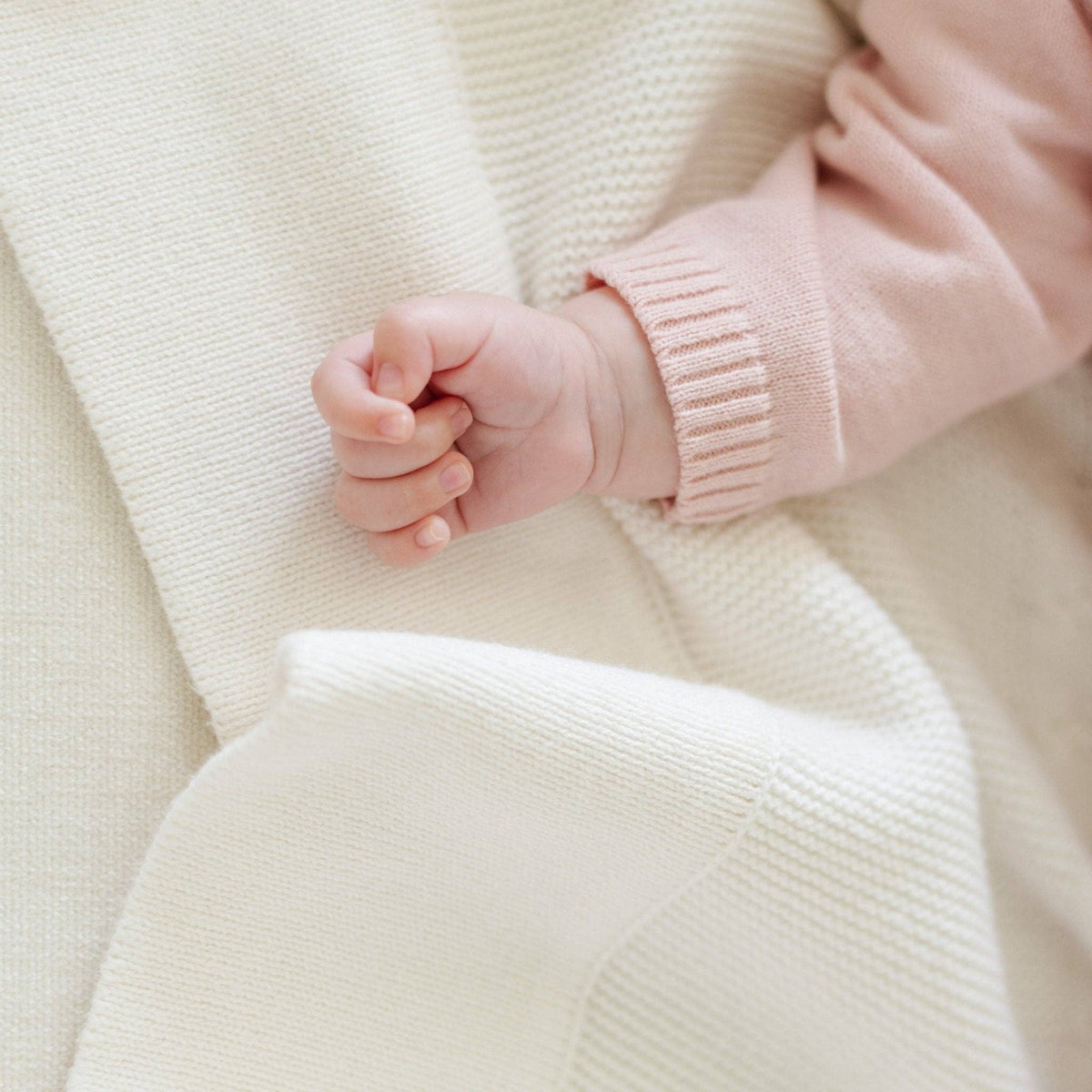 Saranoni Heirloom Cotton Knit Receiving Blanket, Cream