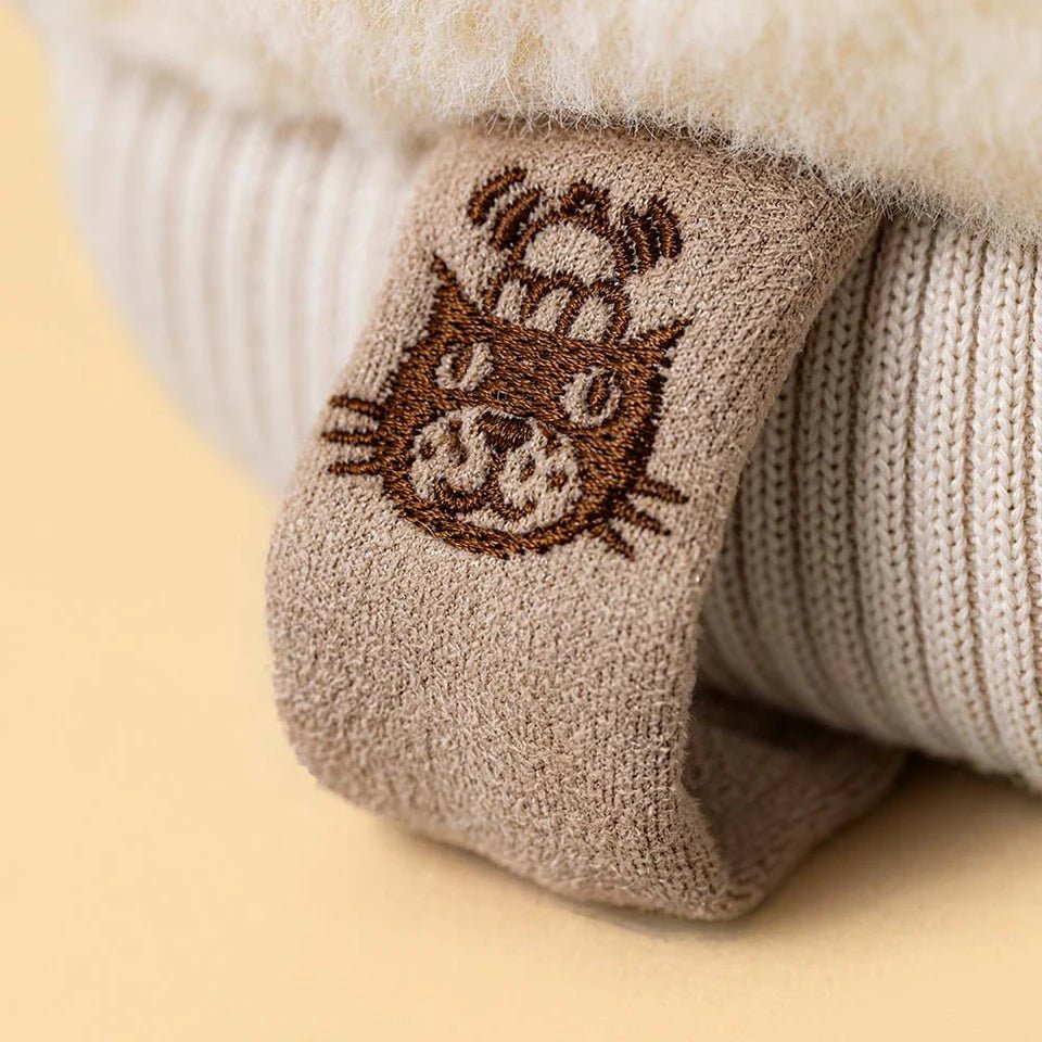 Jellycat Amuseables Fitswell Mitten - Flying Ryno