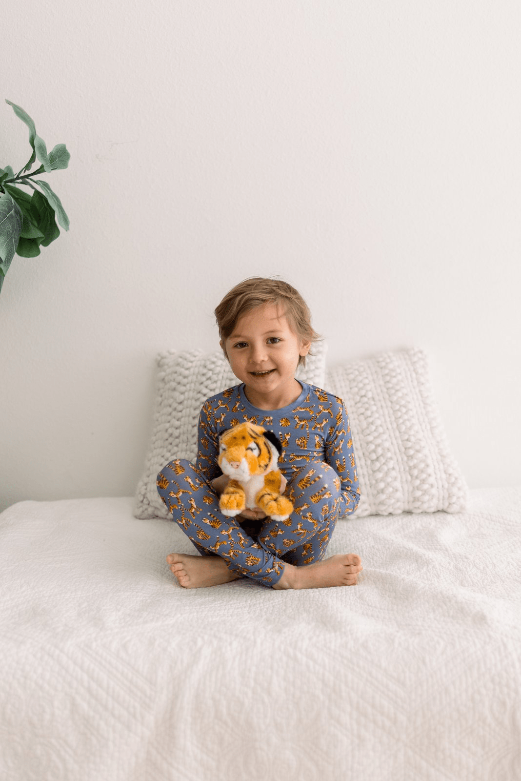 Kickee Pants Print Long Sleeve Pajama Set, Moonlight Tiger - Flying Ryno