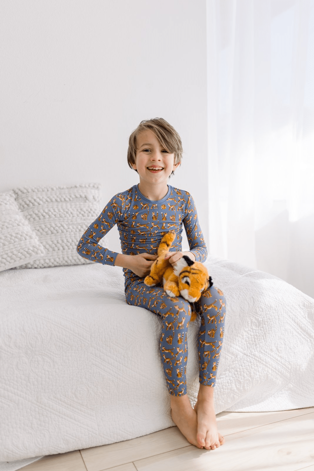 Kickee Pants Print Long Sleeve Pajama Set, Moonlight Tiger - Flying Ryno