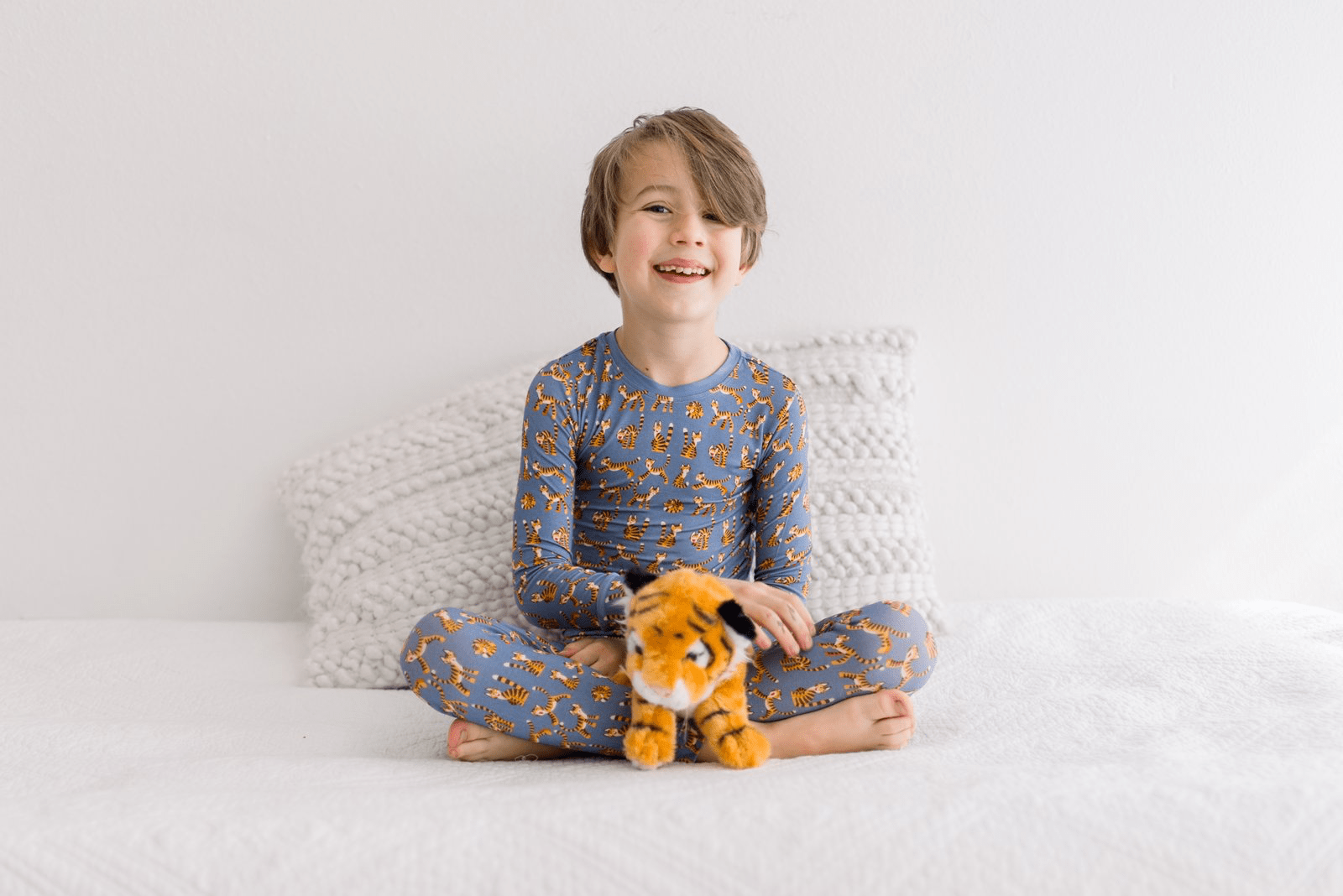 Kickee Pants Print Long Sleeve Pajama Set, Moonlight Tiger - Flying Ryno