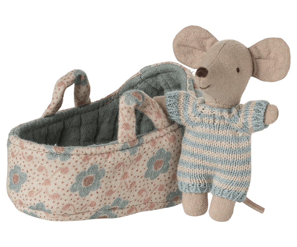 Maileg Baby mouse in carry cot - Blue - Flying Ryno