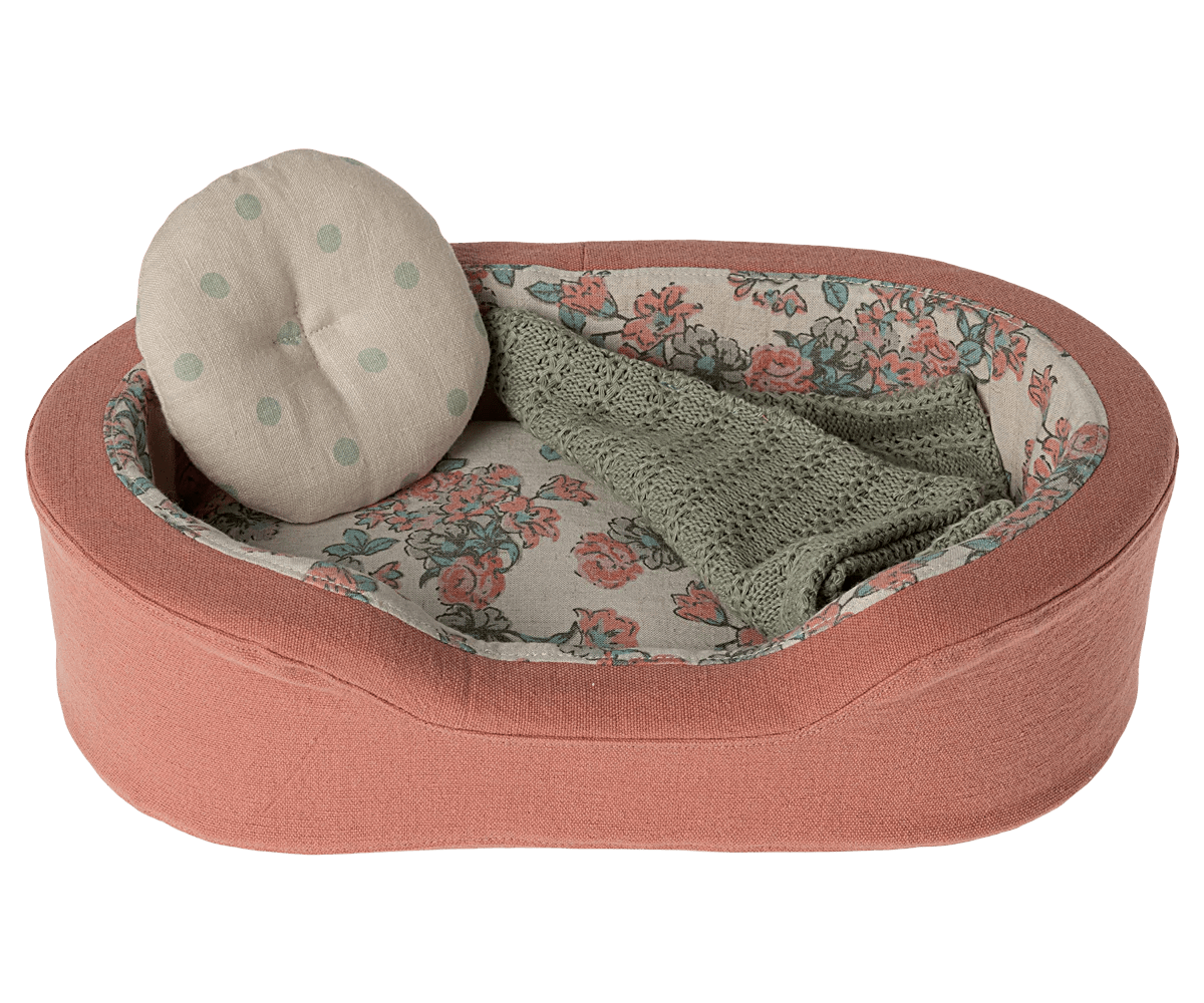 Maileg Cosy Basket, Small, Coral - Flying Ryno