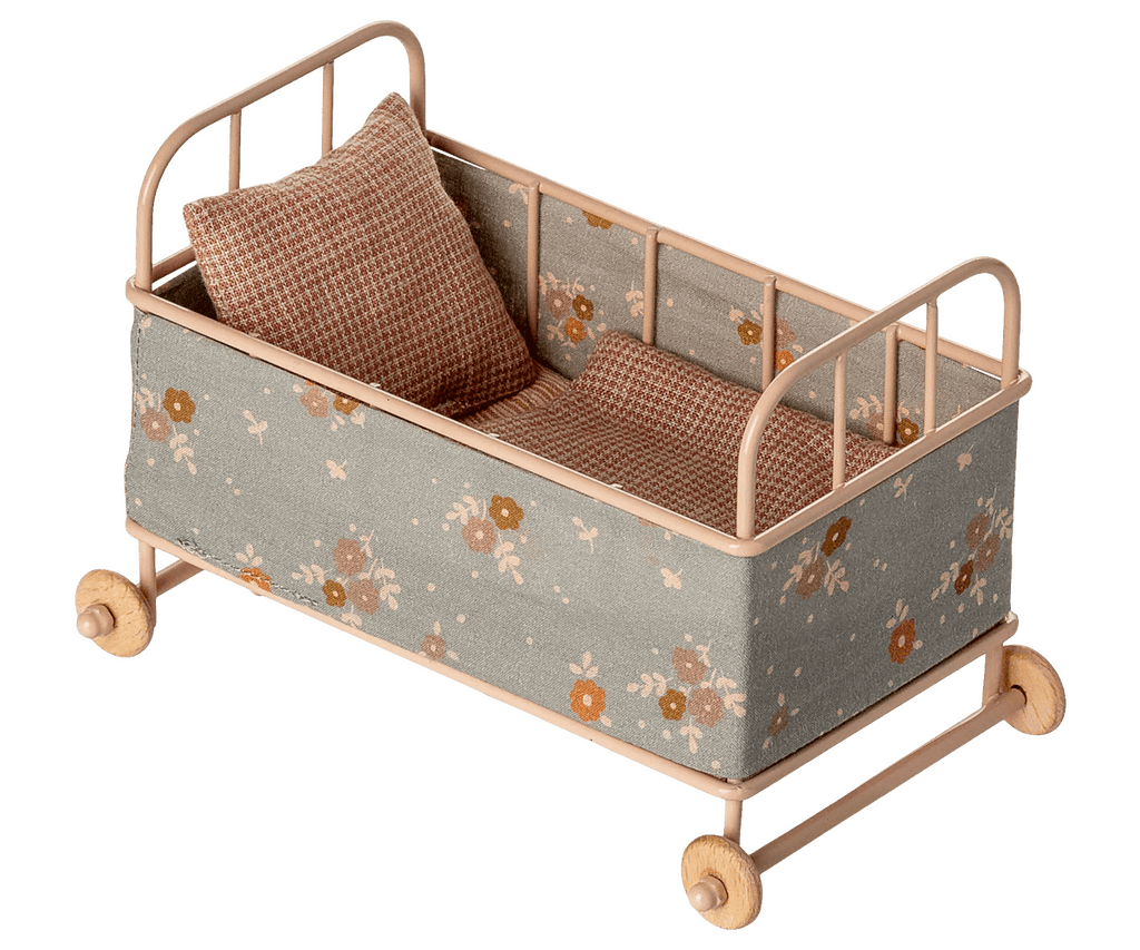 Maileg Cot bed, Micro - Powder - Flying Ryno