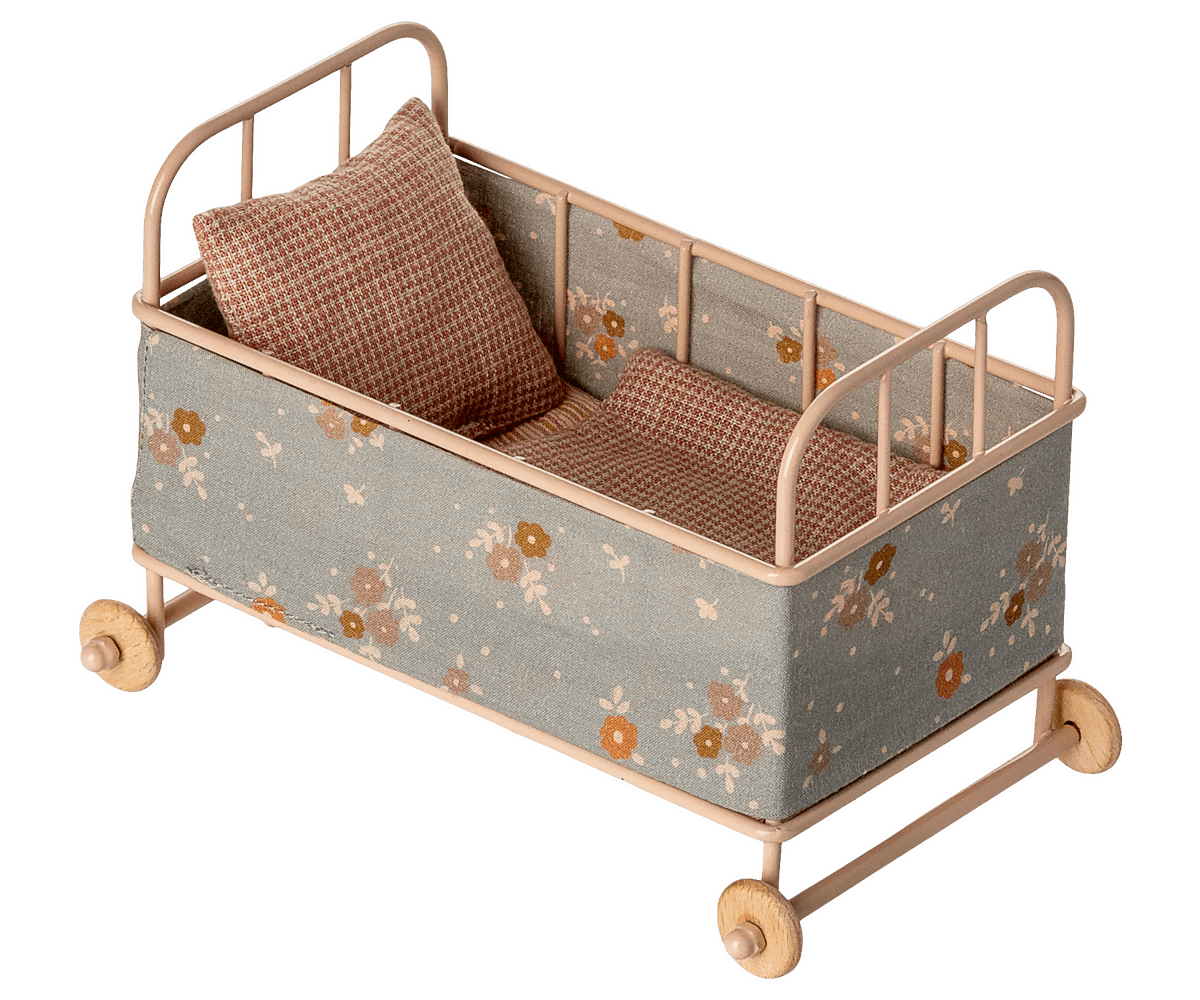 Maileg Cot bed, Micro - Powder - Flying Ryno