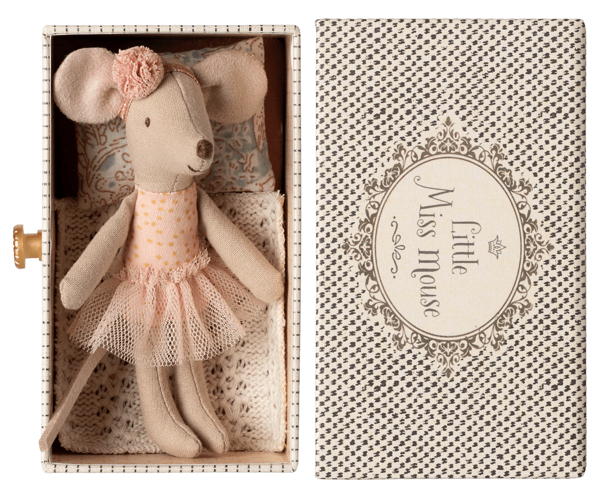 Maileg Dancing Mouse in Daybed, Little Sister - Flying Ryno
