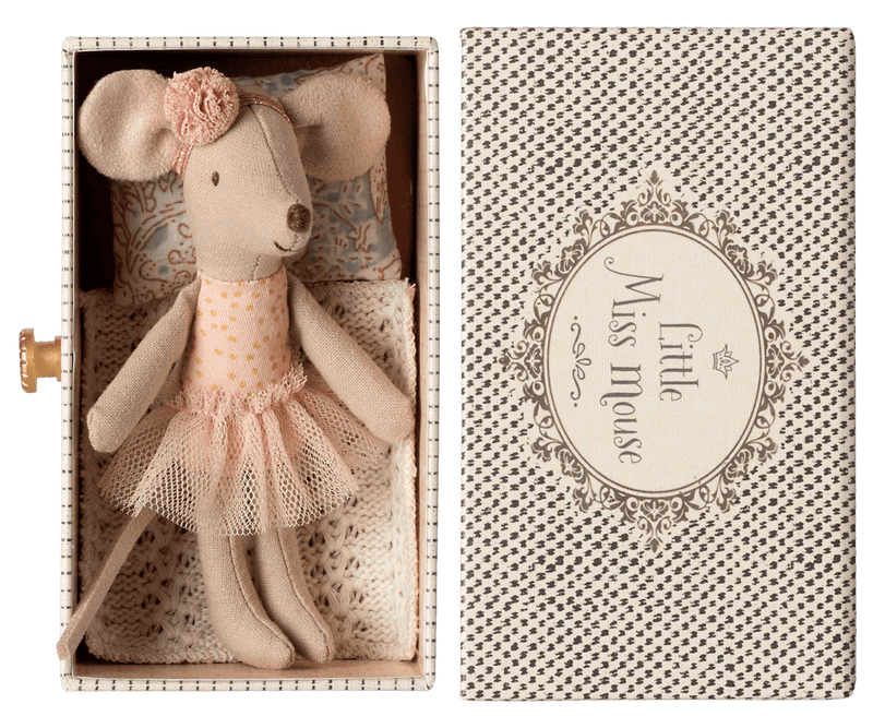 Maileg Dancing Mouse in Daybed, Little Sister - Flying Ryno