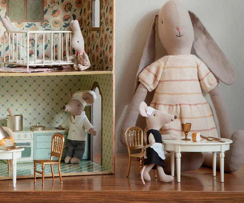 Maileg Dining Table, Mouse - Flying Ryno