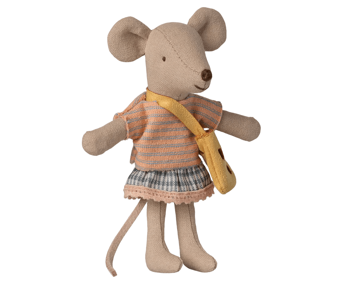 Maileg Little Sister Mouse with Bag - Flying Ryno