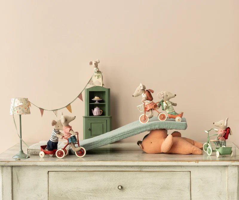 Maileg Tricycle Mouse, Big Brother - Mint - Flying Ryno
