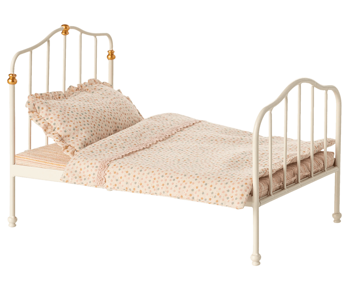 Maileg Vintage Bed, Mouse - Off White - Flying Ryno