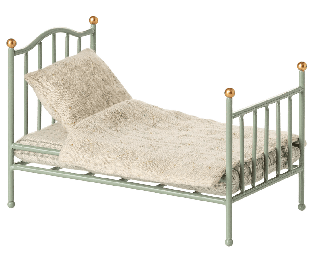 Maileg Vintage single bed, Mouse - Mint - Flying Ryno