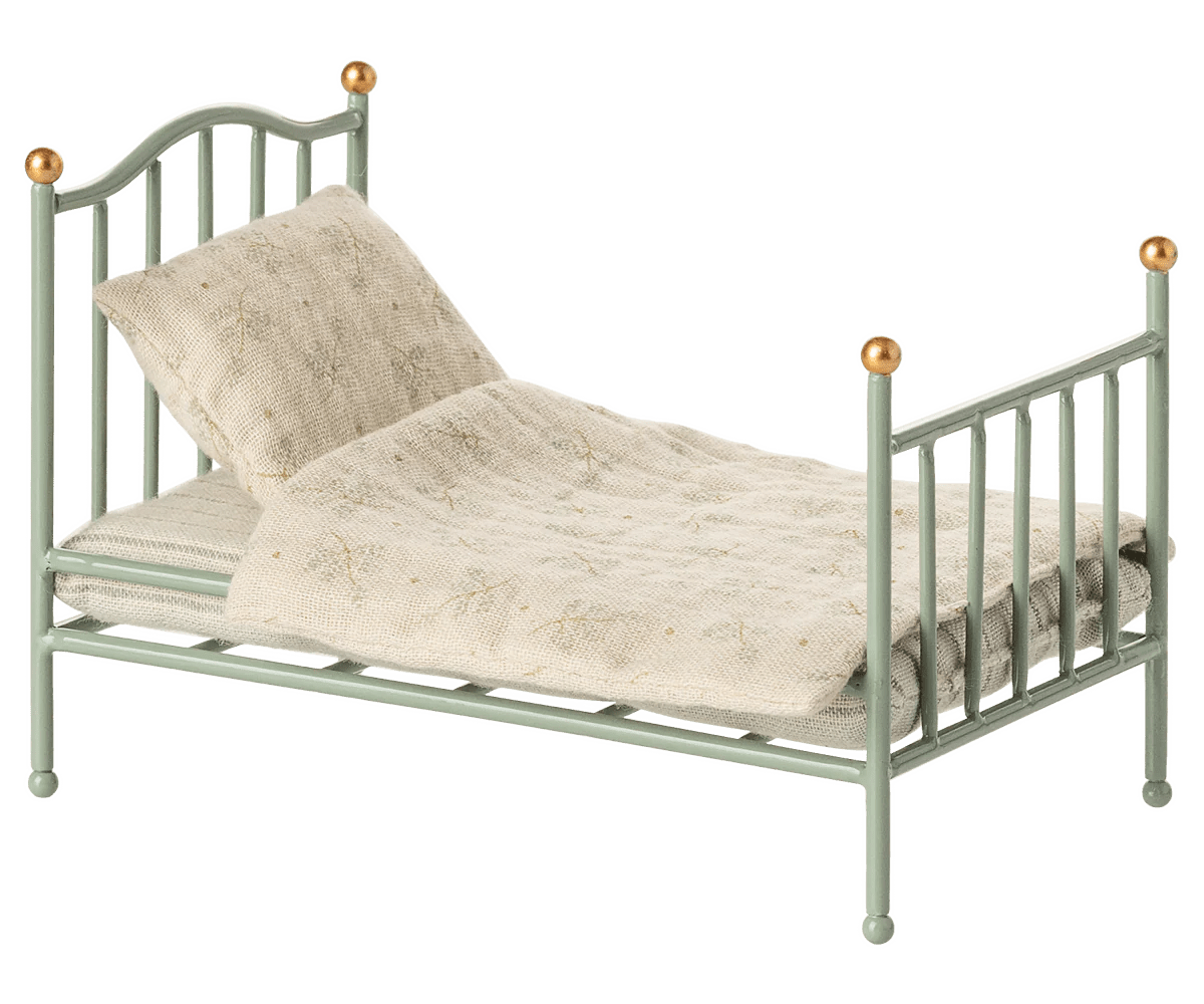 Maileg Vintage single bed, Mouse - Mint - Flying Ryno