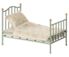 Maileg Vintage single bed, Mouse - Mint - Flying Ryno