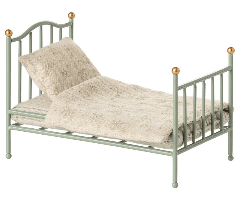Maileg Vintage single bed, Mouse - Mint - Flying Ryno