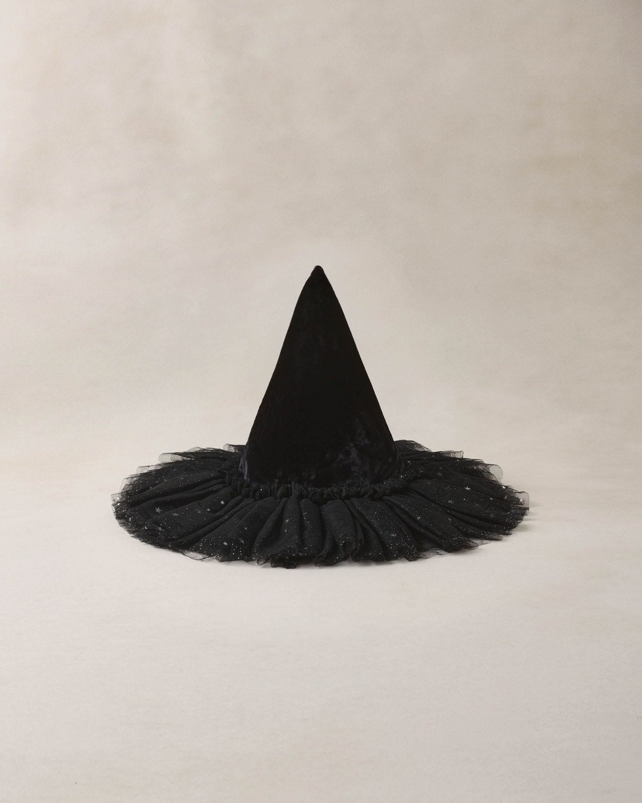 Noralee Witch Hat, Black - Flying Ryno