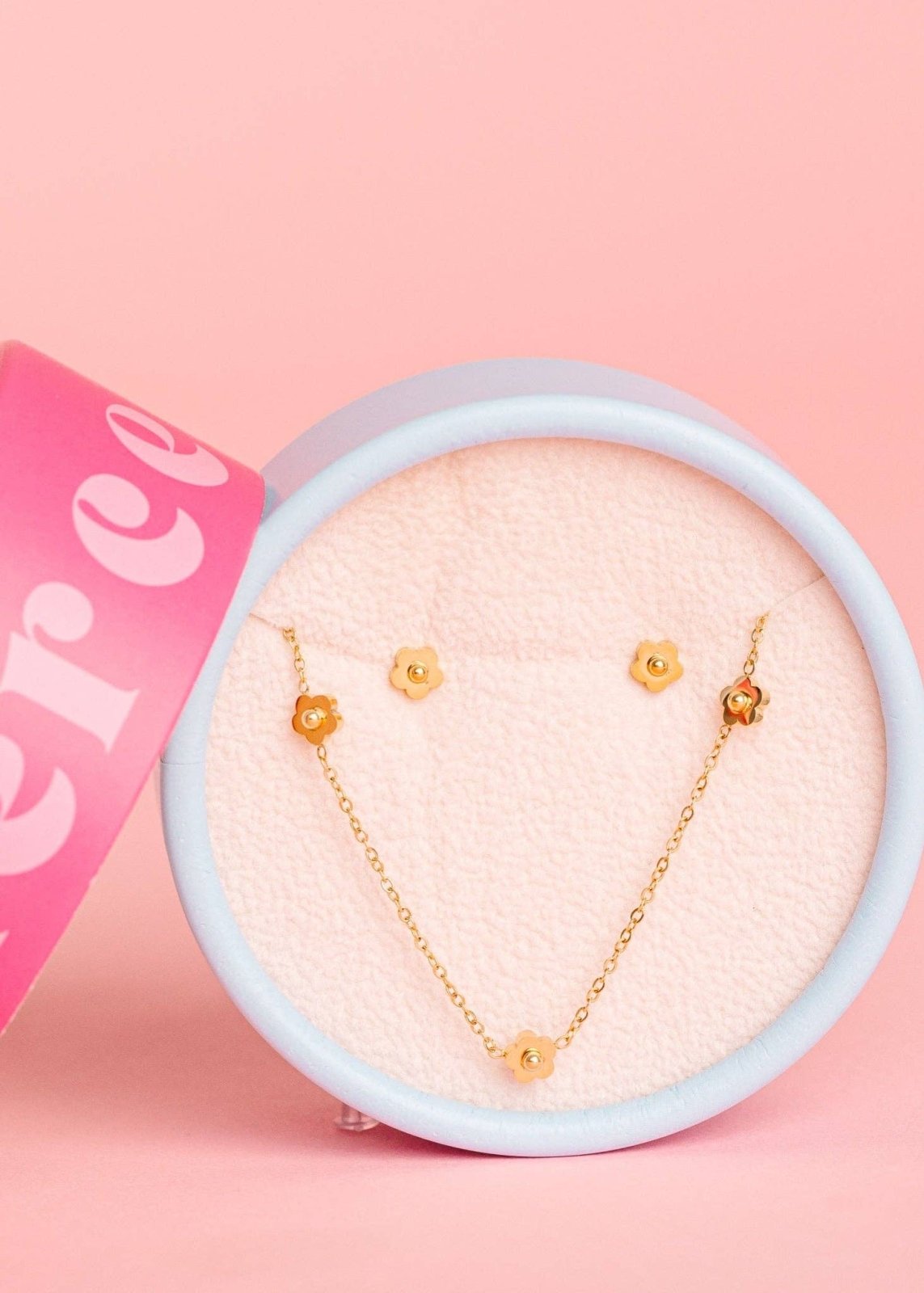 Pierced Co Classic Flower Necklace and Earring Set - Flying Ryno