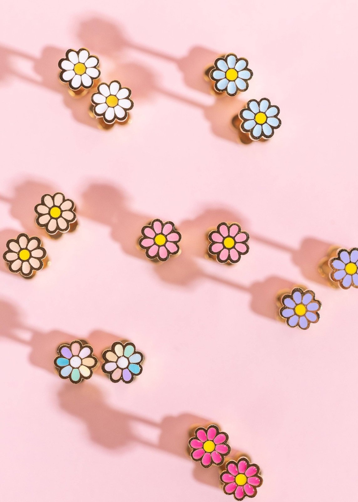 Pierced Co Tiny Light Blue Daisy Earrings - Flying Ryno