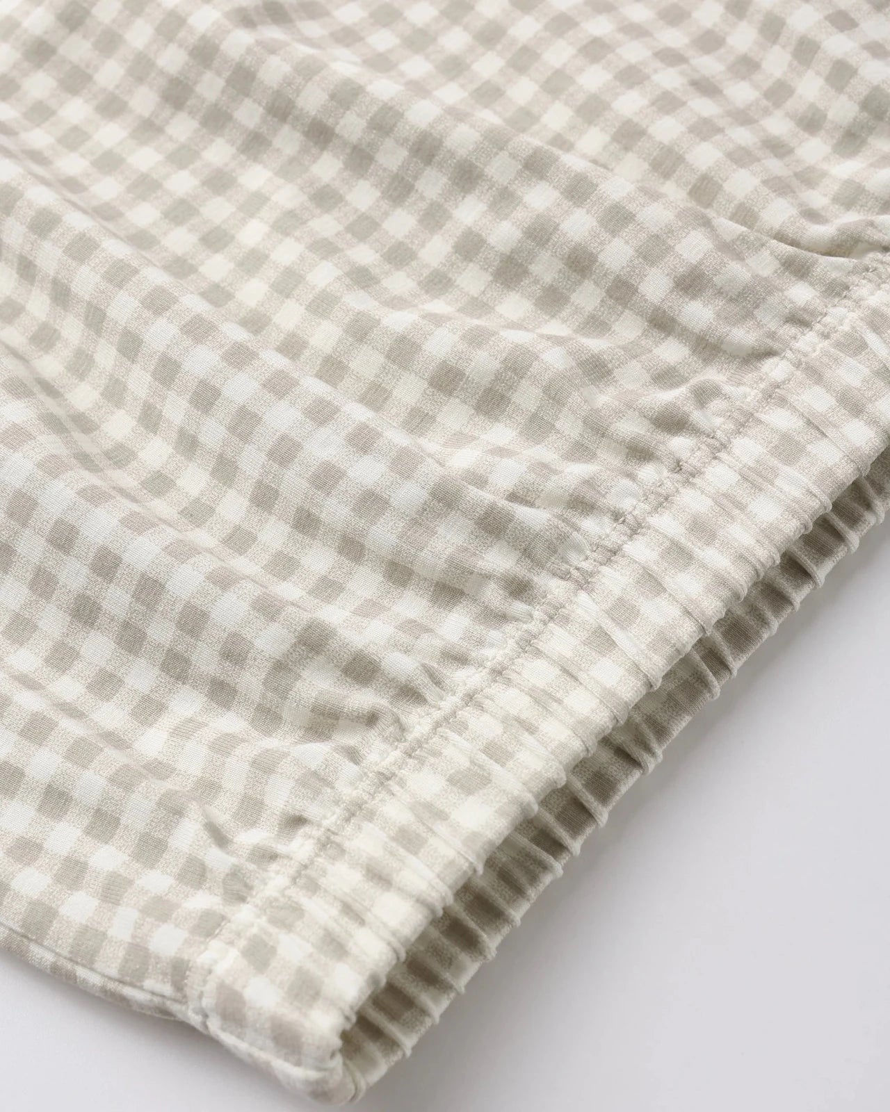 Quincy Mae Bamboo Baby Gown and Hat Set, Oat Gingham - Flying Ryno