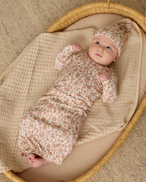 Quincy Mae Bamboo Baby Gown + Hat Set, Bloom - Flying Ryno