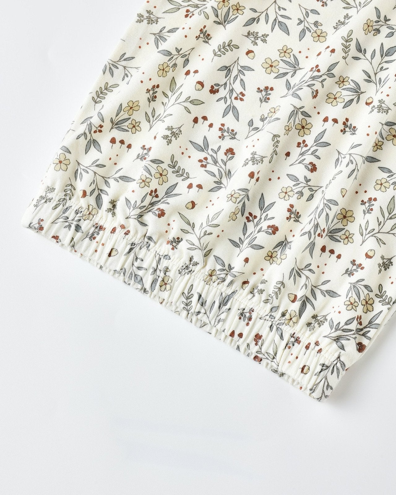 Quincy Mae Bamboo Baby Gown + Hat Set, Woodland - Flying Ryno