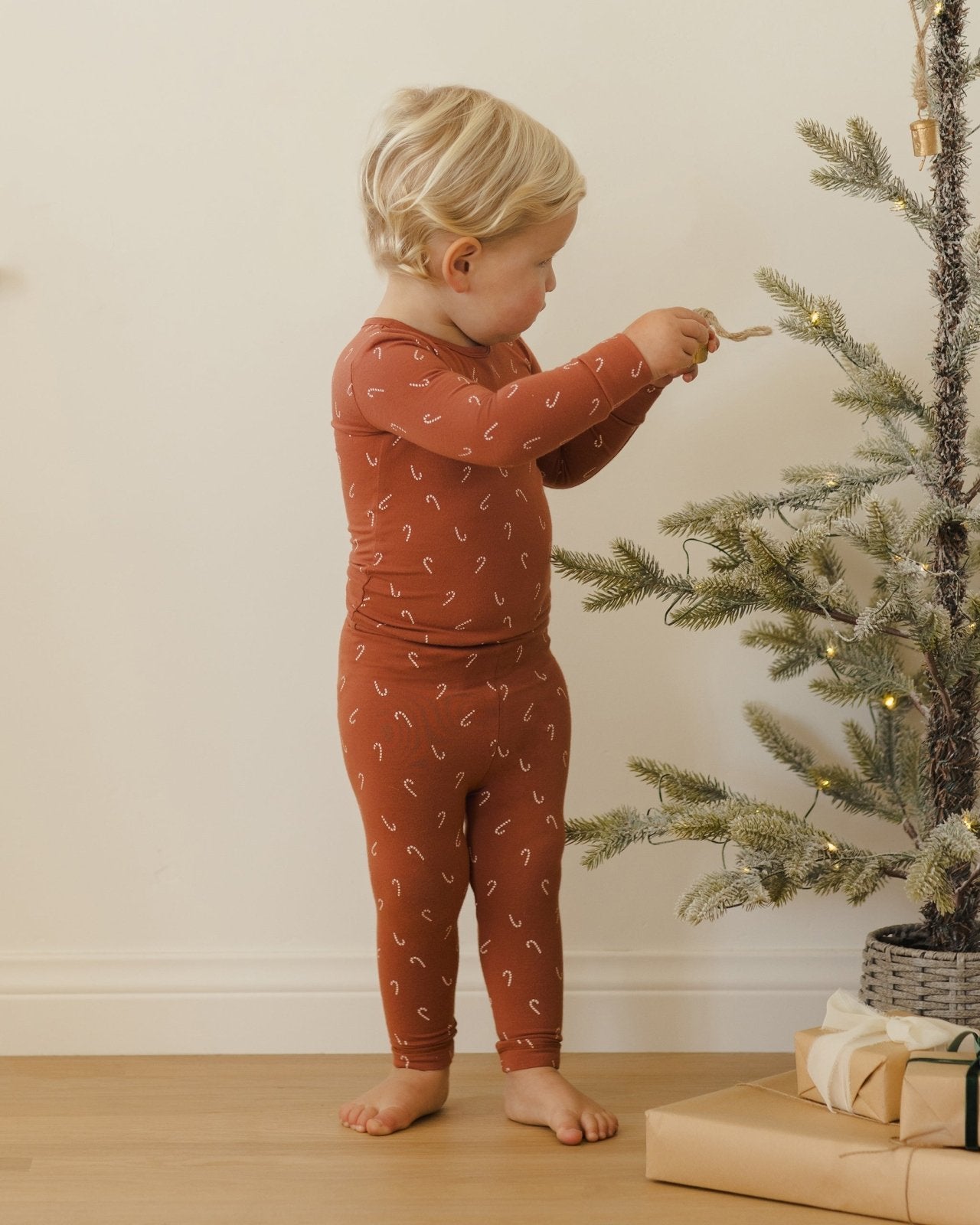 Quincy Mae Bamboo Pajama Set, Candy Canes - Flying Ryno