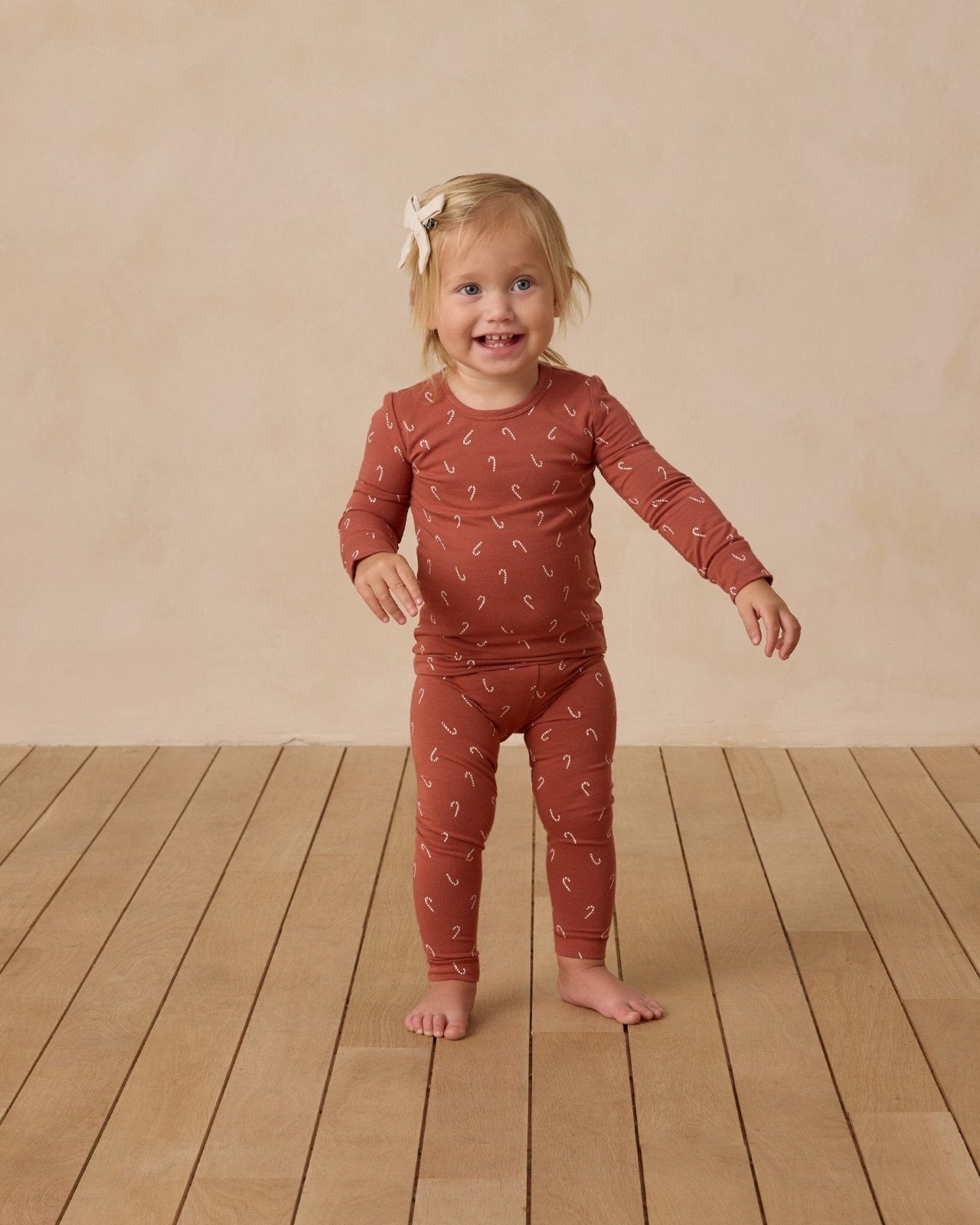 Quincy Mae Bamboo Pajama Set, Candy Canes - Flying Ryno