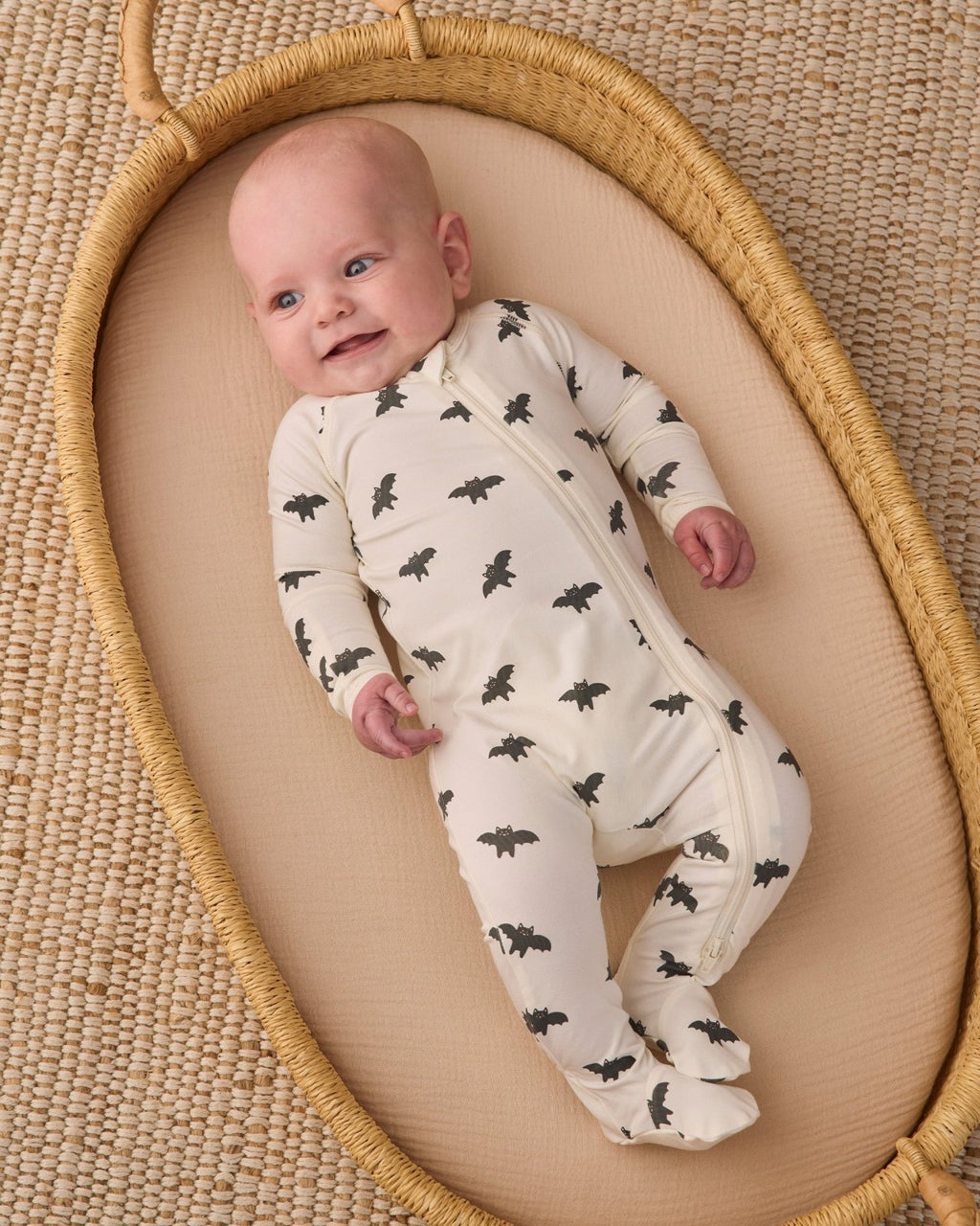 Quincy Mae Bamboo Zip Footie, Bats - Flying Ryno