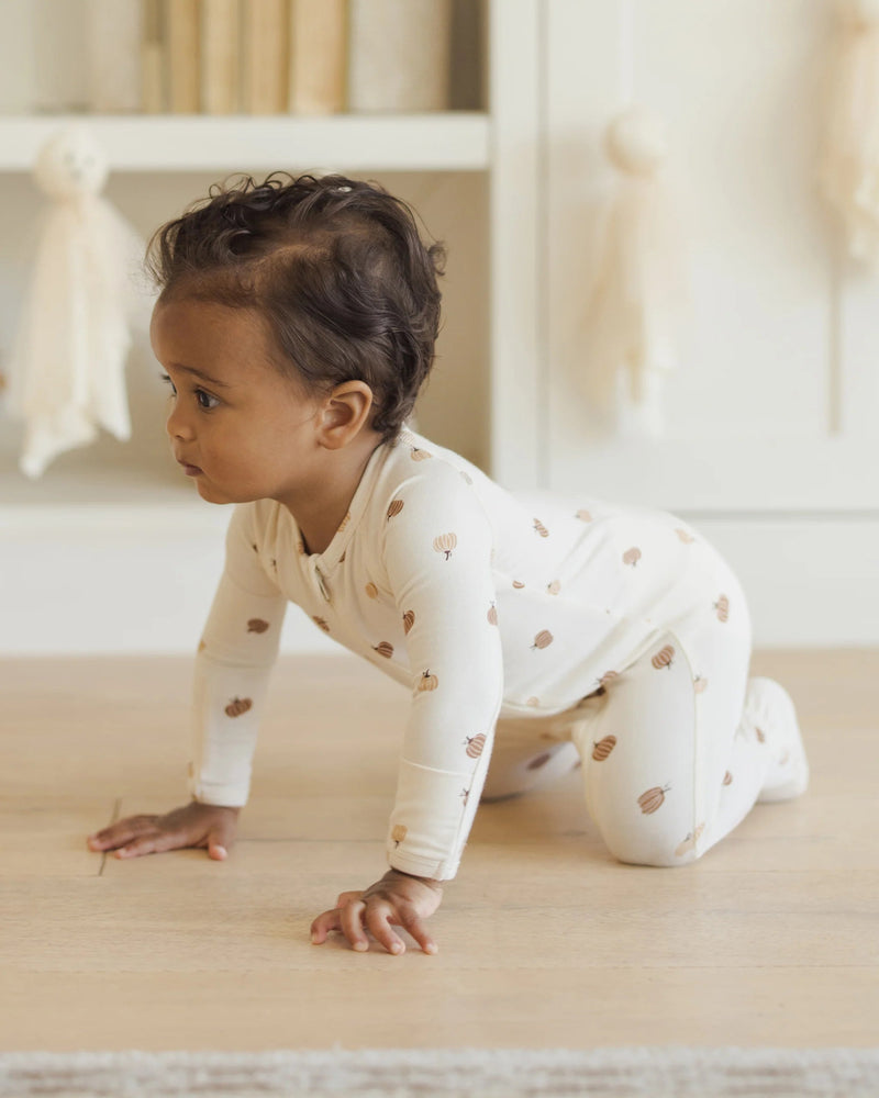 Quincy Mae Bamboo Zip Footie, Pumpkins - Flying Ryno