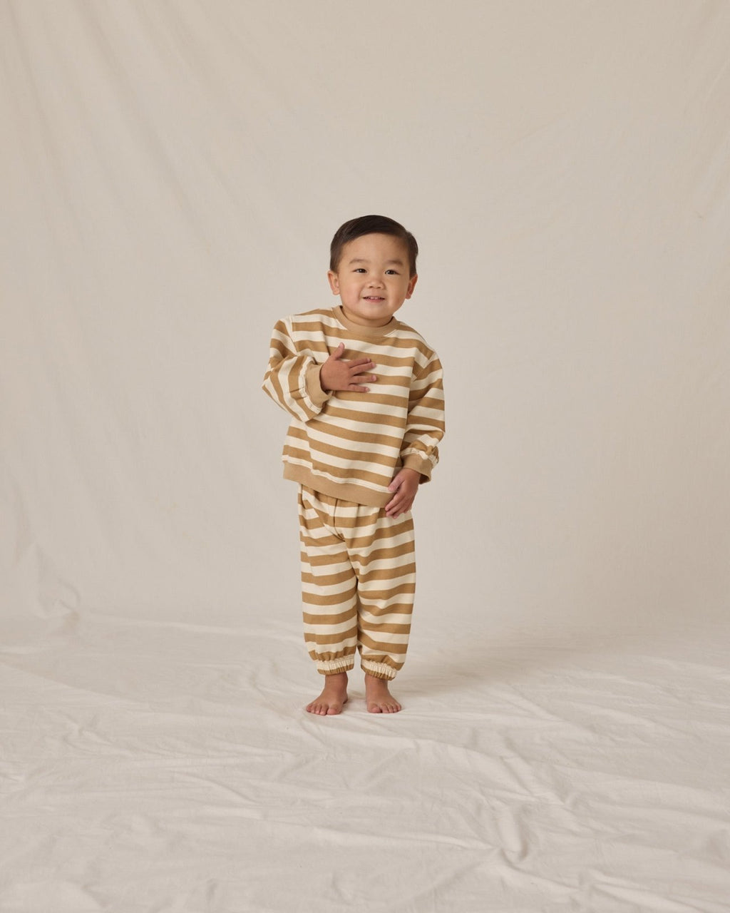 Quincy Mae Oversized Crew Sweatshirt and Sweatpants Set, Gold Stripe - Flying Ryno