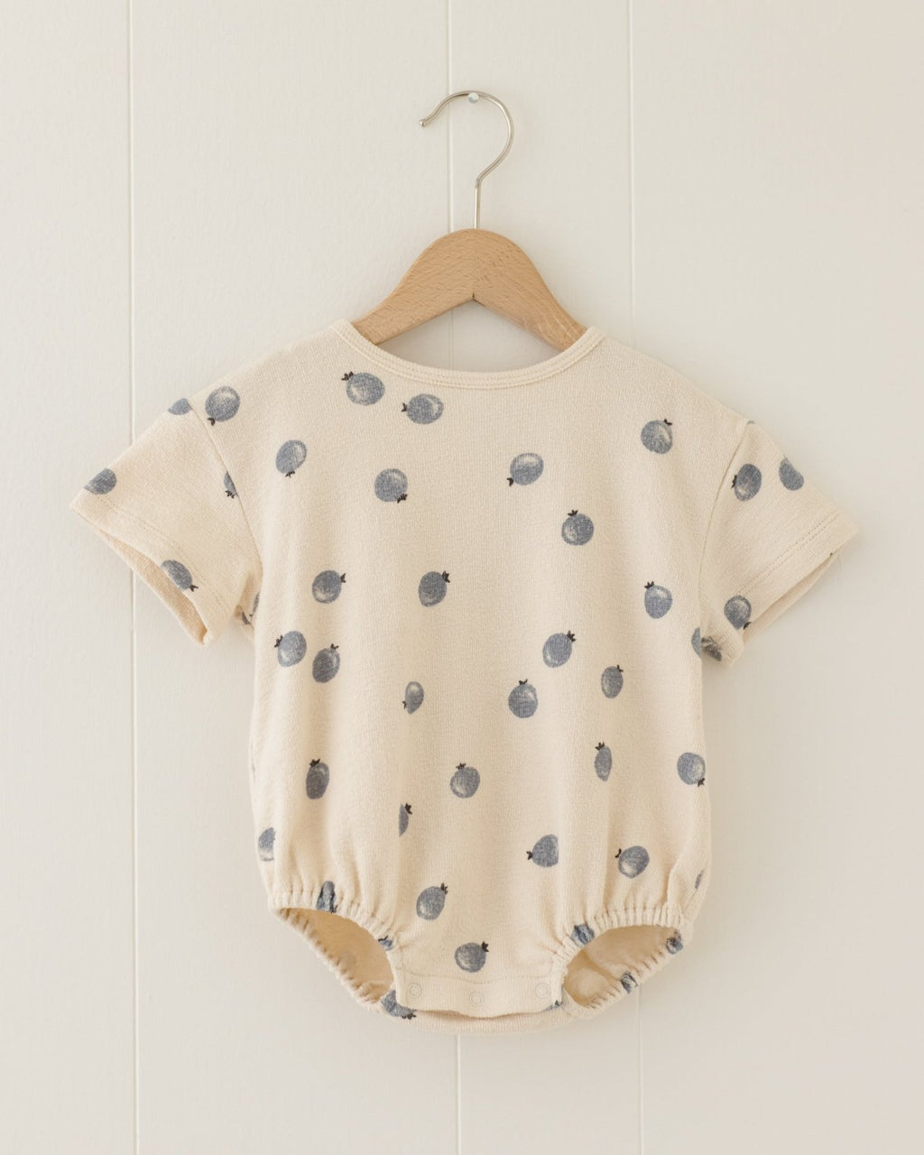 Quincy Mae Relaxed Short Sleeve Bubble Romper, Blueberries - Flying Ryno