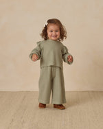 Quincy Mae Ruffle Cozy Set, Fern - Flying Ryno