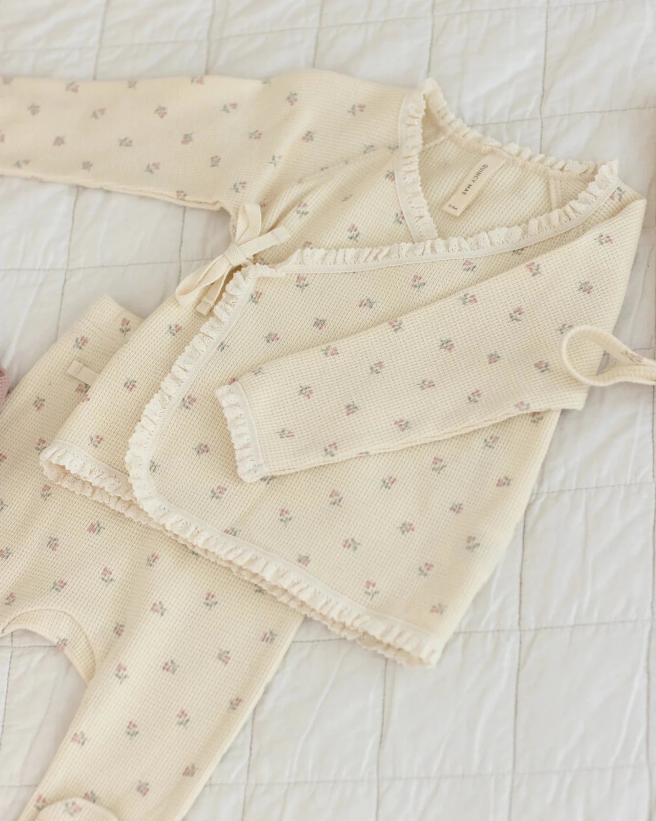 Quincy Mae Take Home Set, Mauve Ditsy - Flying Ryno