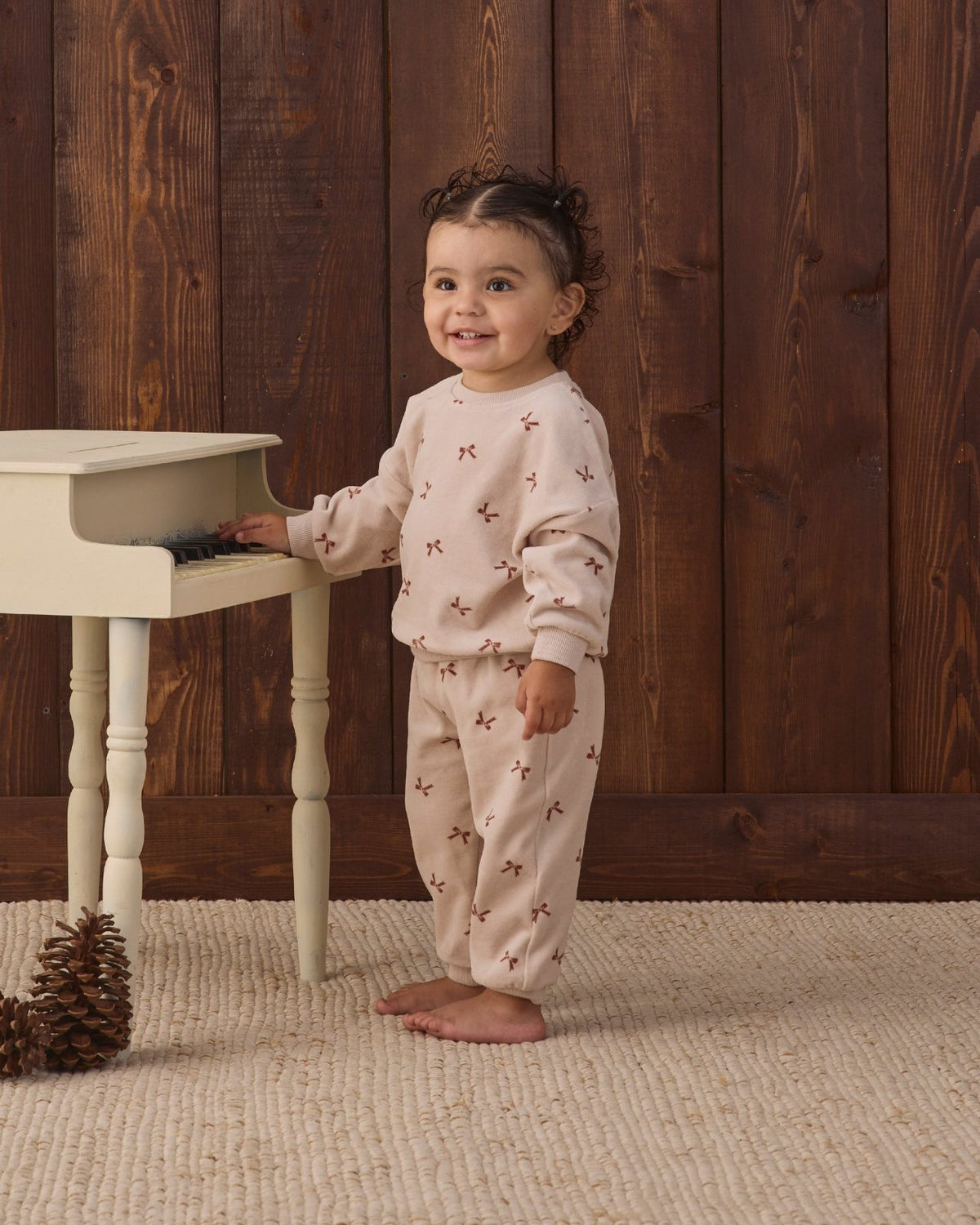 Quincy Mae Velour Relaxed Sweatshirt and Sweatpant, Set, Red Bows - Flying Ryno