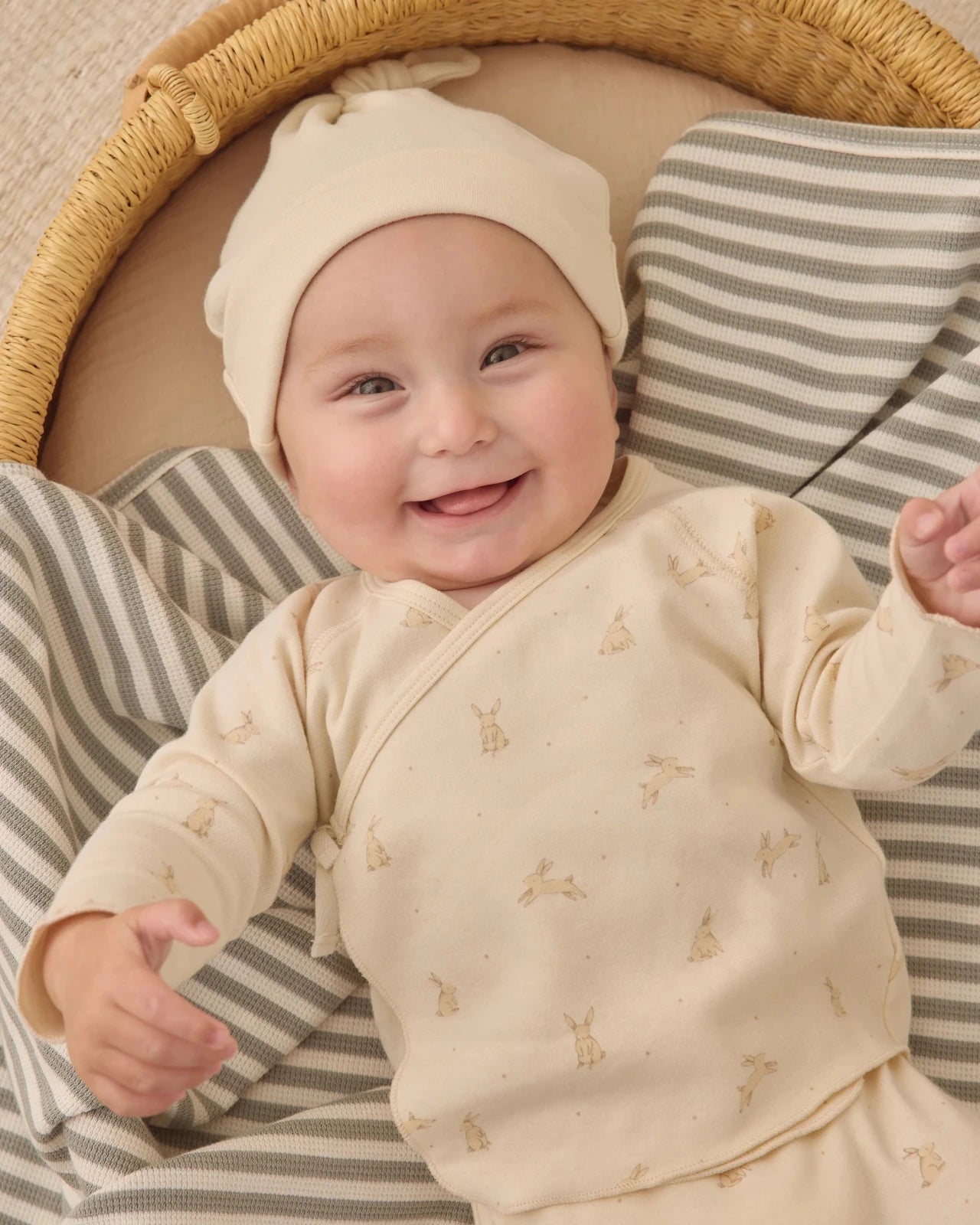 Quincy Mae Wrap Top and Footed Pant Set, Bunnies - Flying Ryno