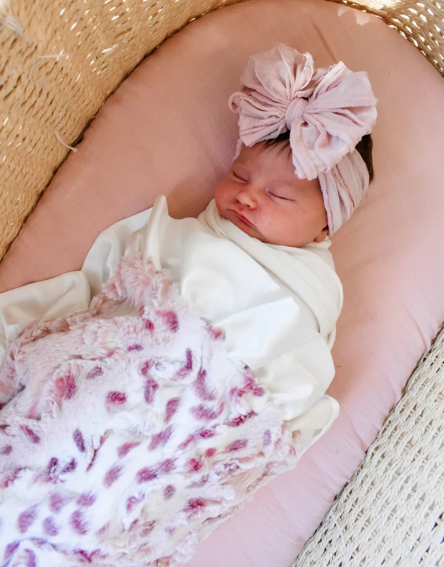 Rockin Royalty Rosewater Quartz | Lovie - Flying Ryno