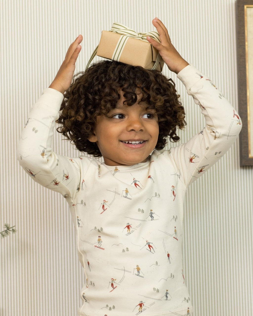 Rylee + Cru Organic Long Sleeve Pajama Set, Skiers - Flying Ryno