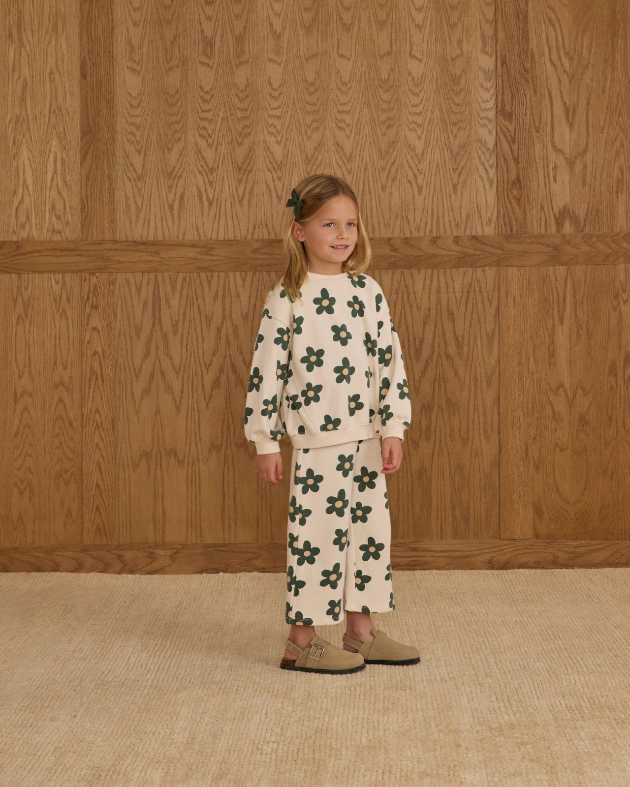 Rylee + Cru Oversized Sweatshirt and Wide Leg Sweatpant Set, Daisy - Flying Ryno