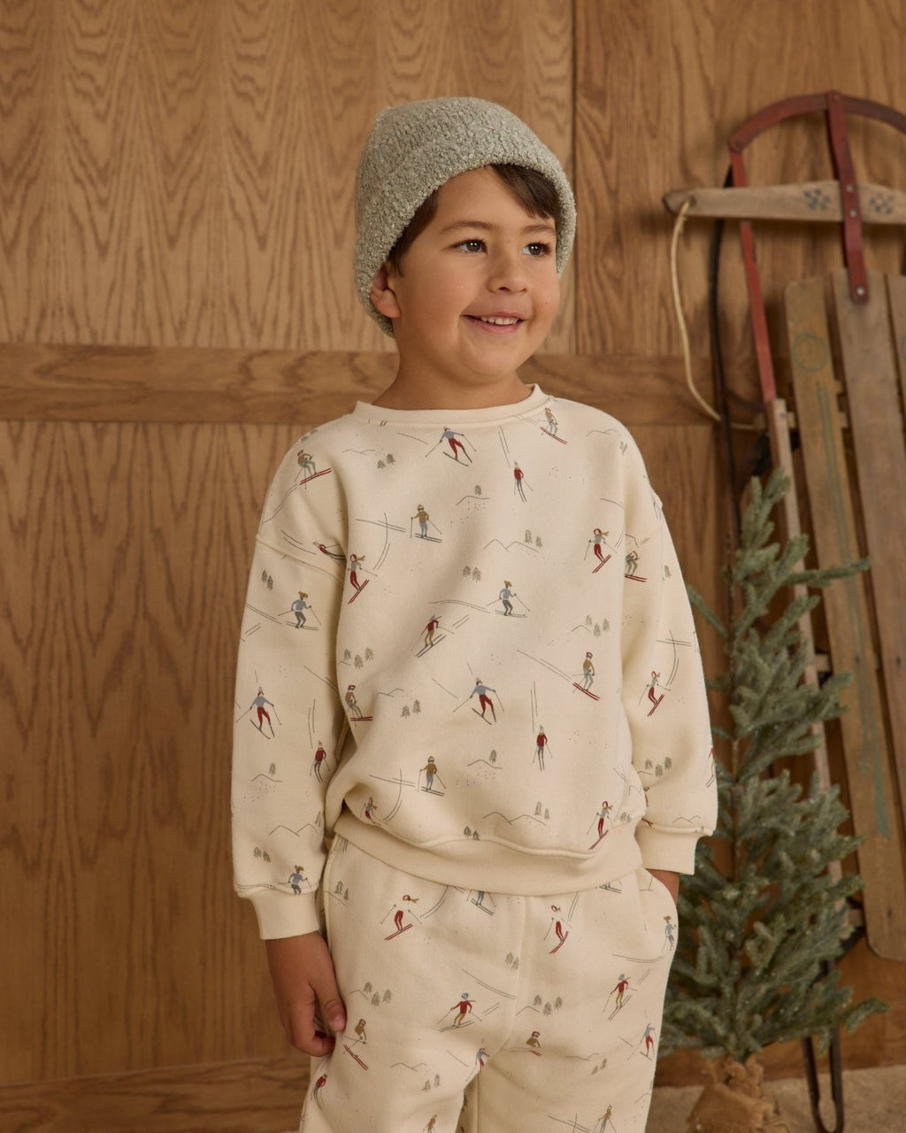 Rylee + Cru Relaxed Sweatshirt + Jogger Sweatpant Set, Skiers - Flying Ryno